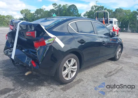 2013 Acura Ilx 2.0L z USA, uszkodzony, nr VIN 19VDE1F30DE000760